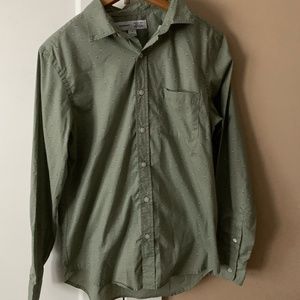 OLD NAVY BUTTON-DOWN DRESS SHIRT | see description